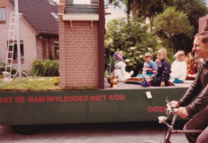 Wat de NAM in Vledder niet kon, doen wij met wind en zon. Met Frens Thijs op de fiets