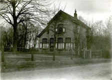 Vledder-Schoolmeesterswoning, 1925 - 1928