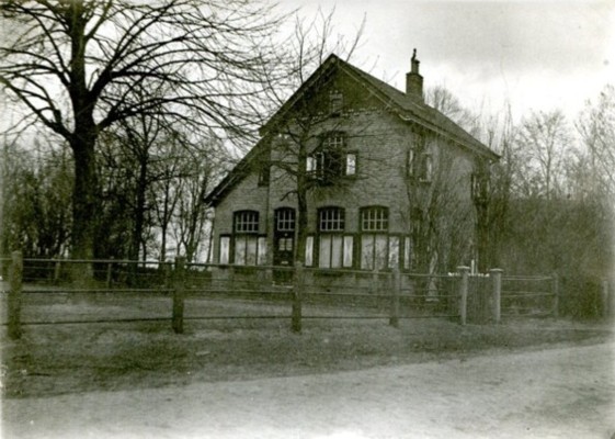 Vledder - schoolmeesters woning, 1925 - 1928