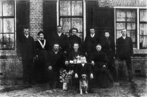 Familie Labertus Carper en Jaantje Blankenstein.